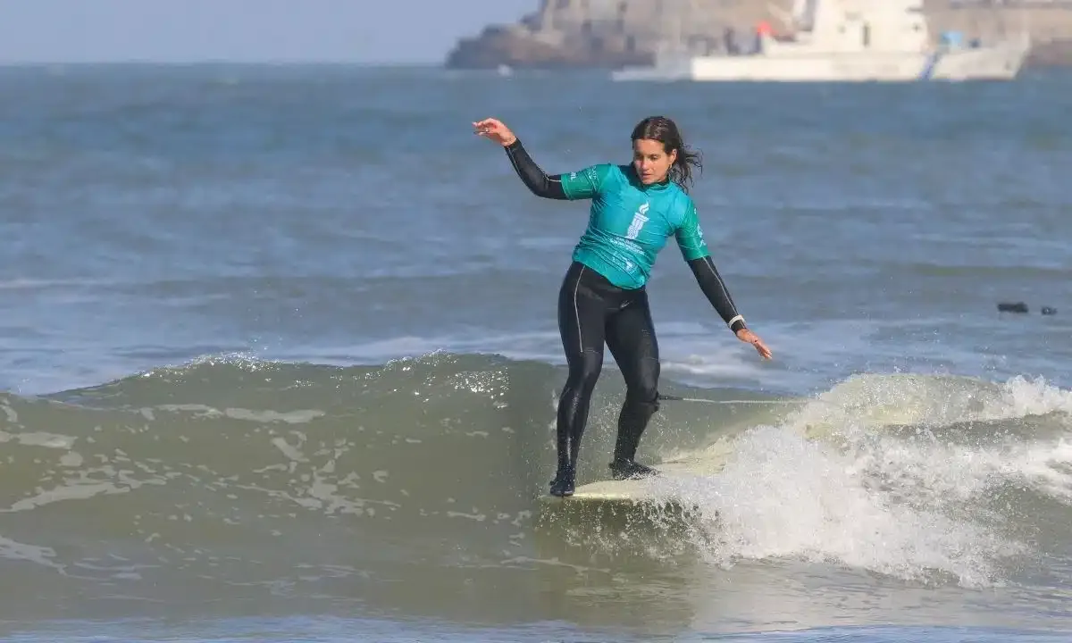 Chloe Calmon garante vaga na final do Longboard em Santa Fé