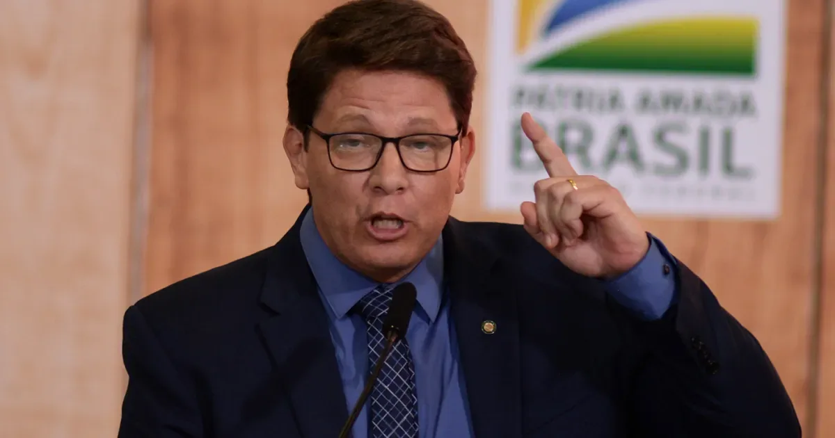 PF investiga emendas de Mario Frias ligadas a produtora de filme sobre Bolsonaro