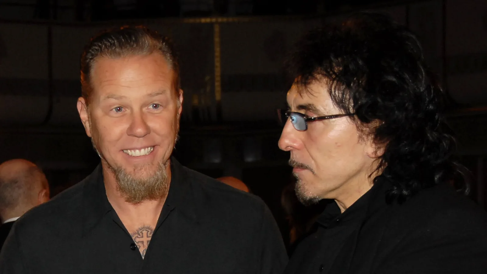 James Hetfield aponta Tony Iommi como sua maior influência na guitarra