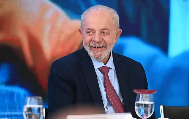 Lula cobra posição do PL sobre o fim da jornada 6×1 no Senado