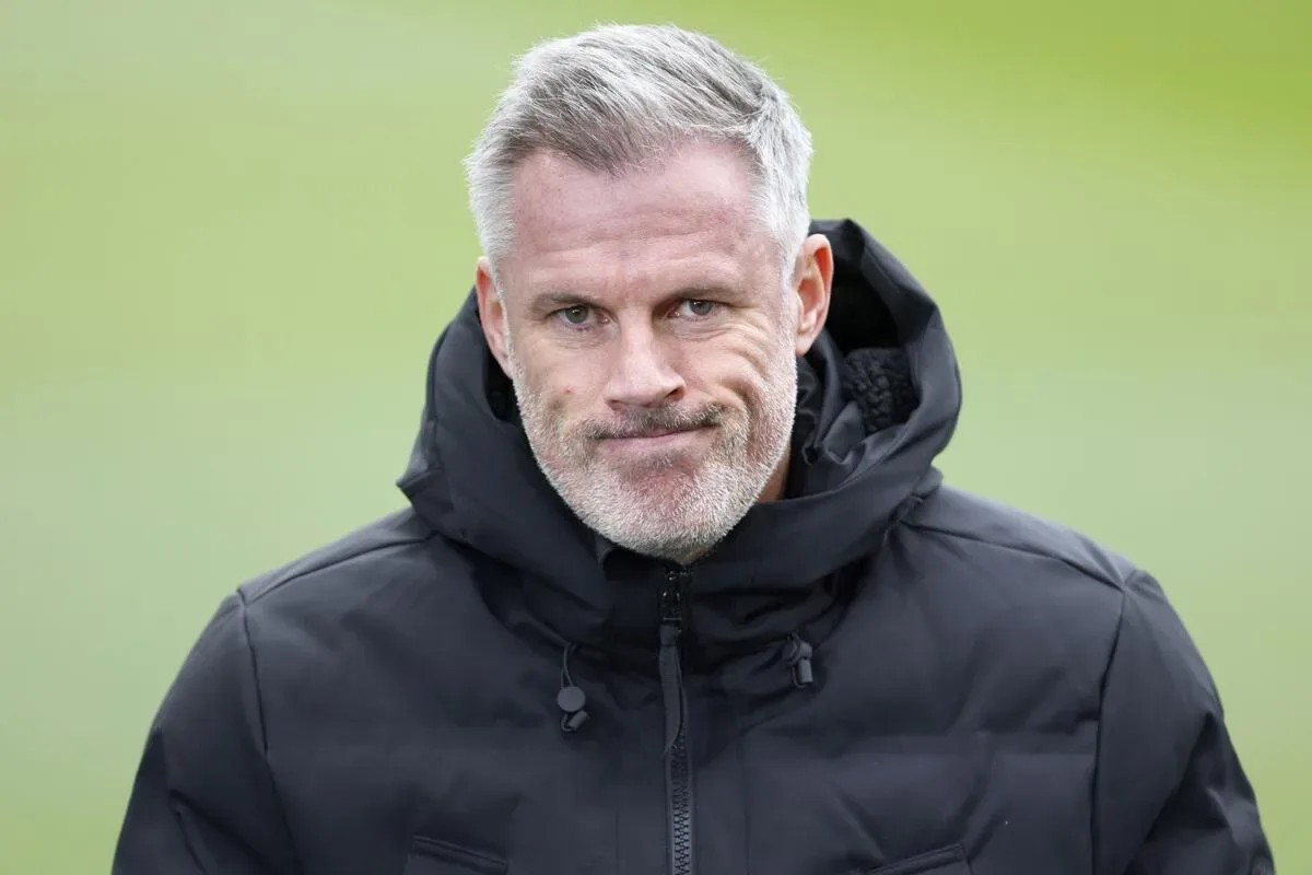Carragher defende retirada de títulos do Manchester City após condenação