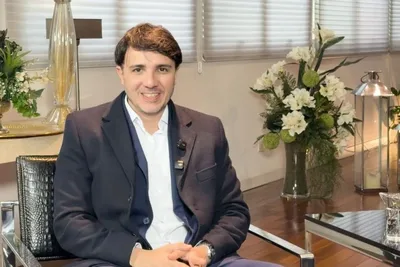 "Precisamos afastar o ministro do STF", diz Renan Santos