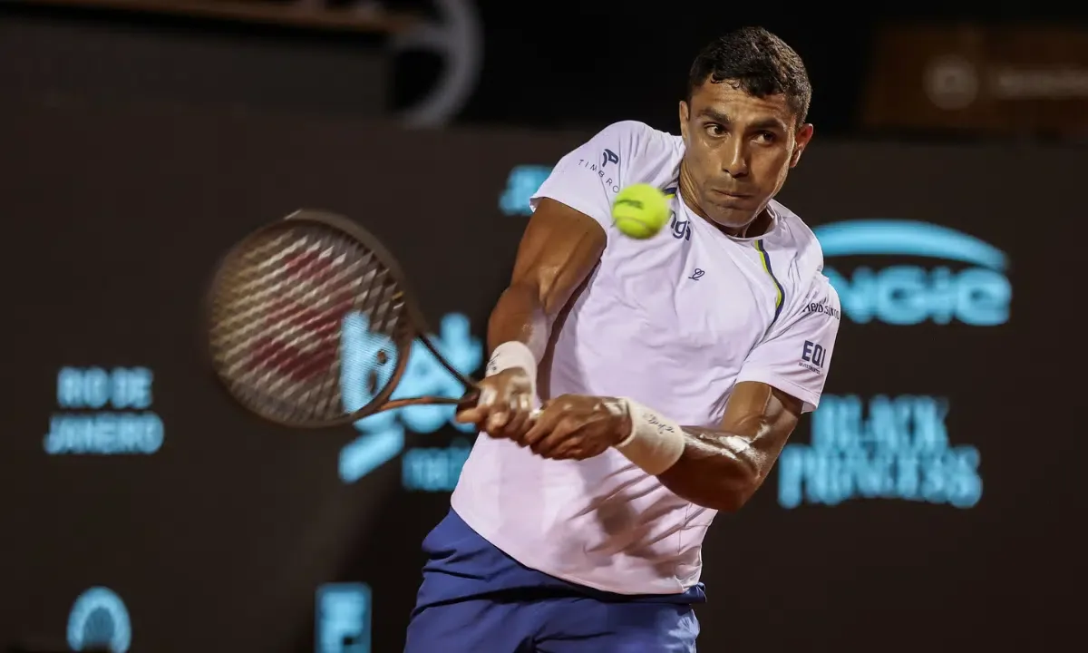 Thiago Monteiro vence ucraniano e avança às quartas em Szczecin