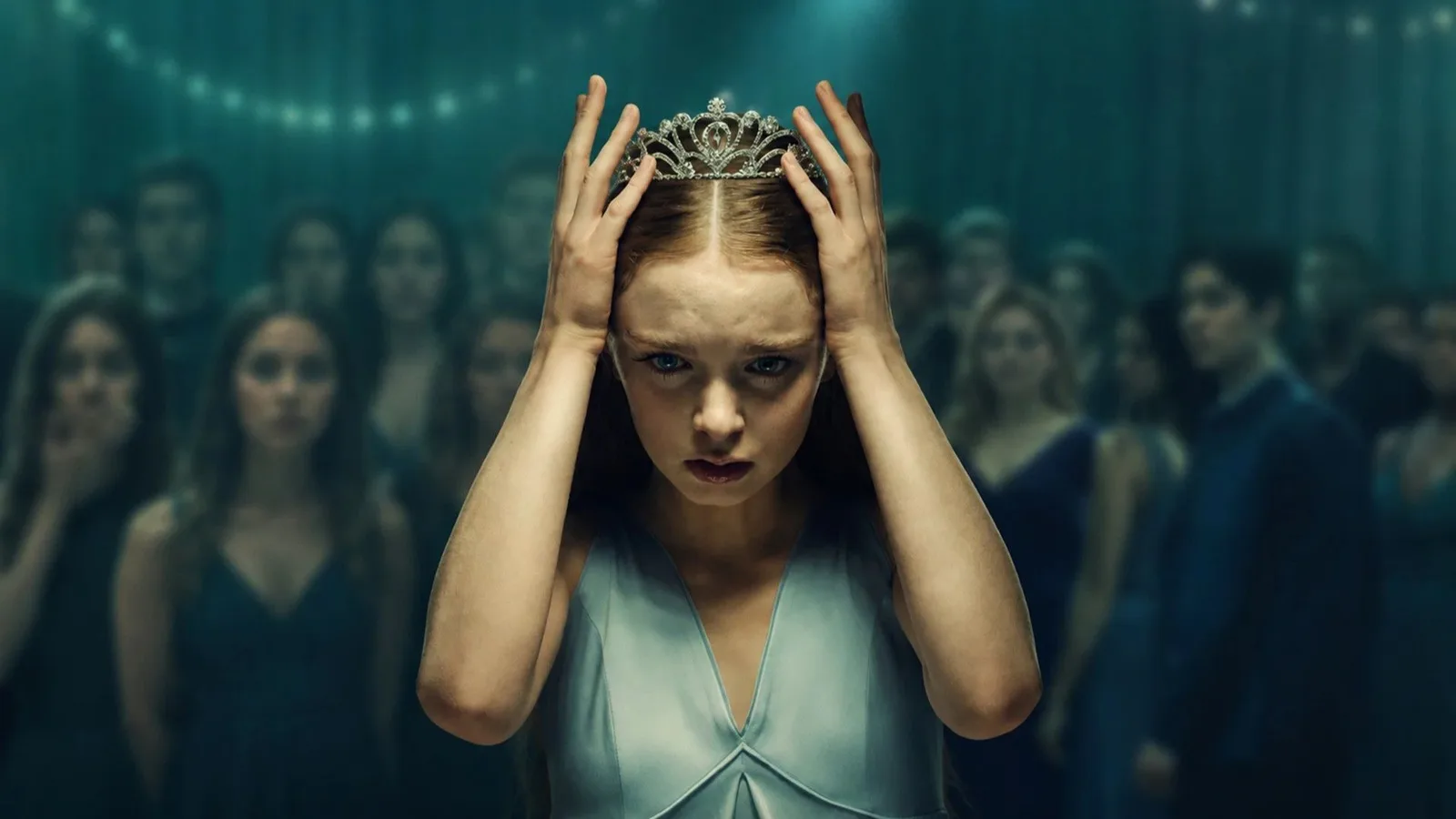 Prime Video divulga trailer da série Carrie: A Estranha