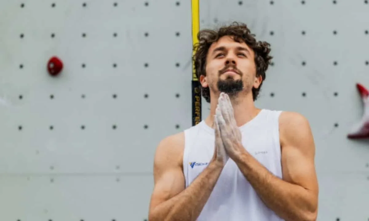 Caio Egg termina em 52º e fica fora das oitavas em Chongqing