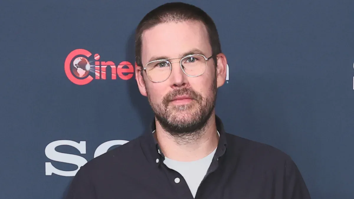 Zach Cregger afirma que não pretende dirigir outra franquia após Resident Evil