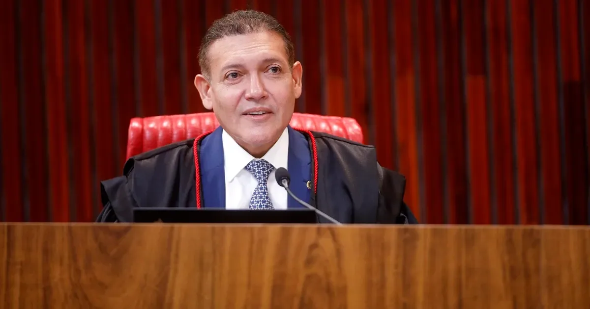 Kassio questiona Fachin sobre decisões do Supremo que afetam o TSE