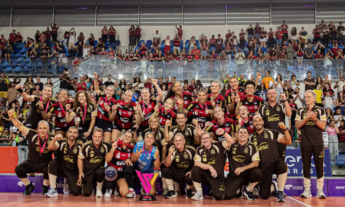 Flamengo vira sobre o Praia Clube e conquista a Copa Supervôlei