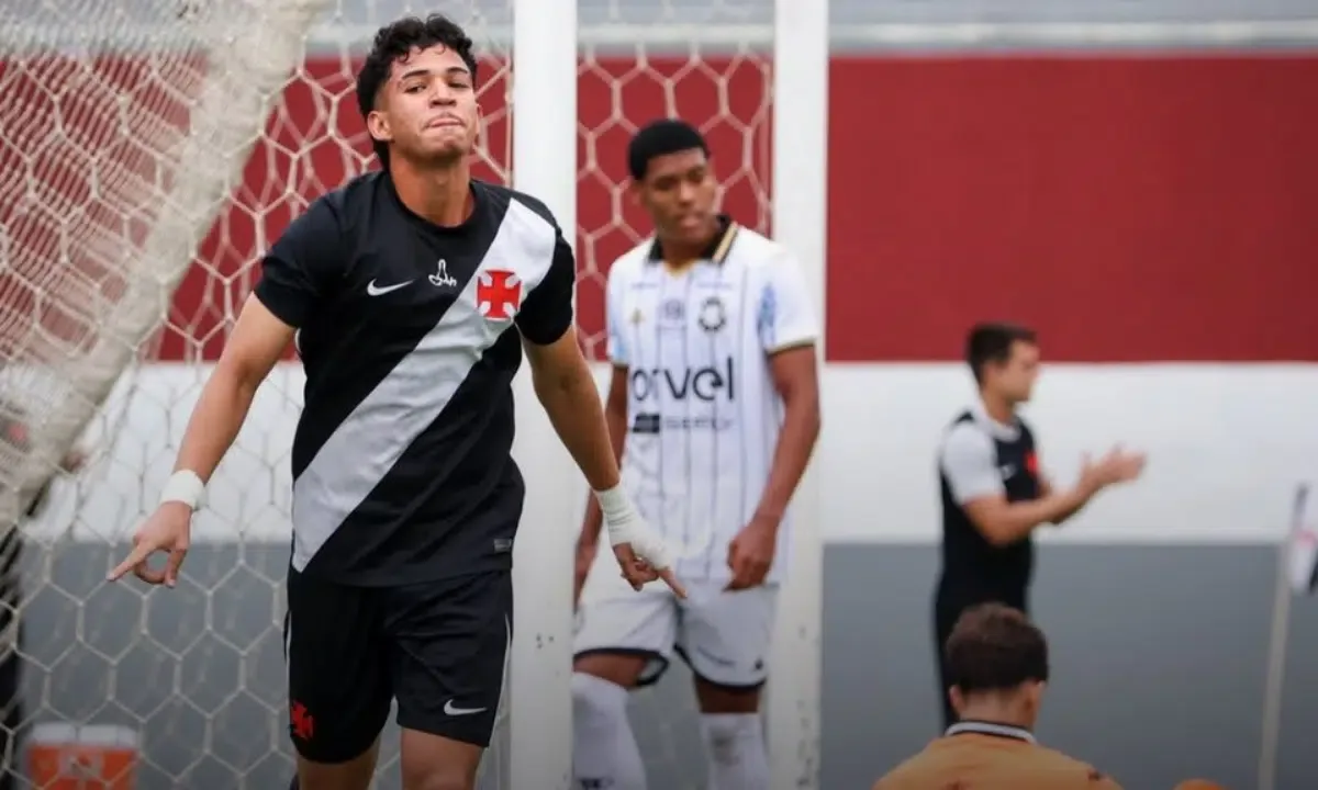 Vasco faz 11 gols, elimina Rio Branco-ES e encara Flamengo no Sub-20