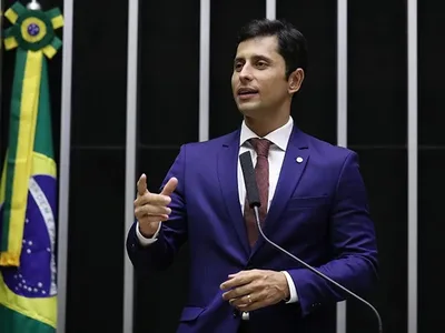Duarte Jr. formaliza pré-candidatura ao Senado pelo Maranhão