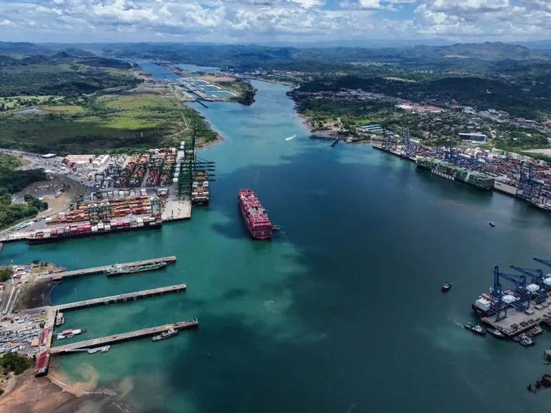 Canal do Panamá libera mais passagens após alta nos níveis de água