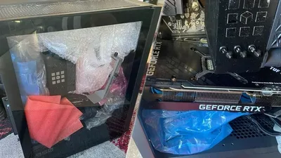 Placa de vídeo volta solta dentro de PC enviado para conserto