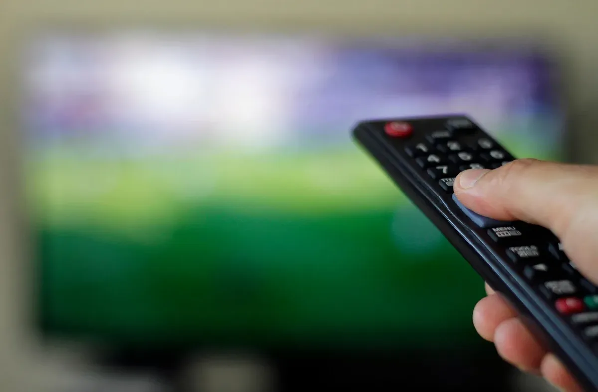 Futebol na TV: domingo tem Noruega x Portugal e decisões no Brasil