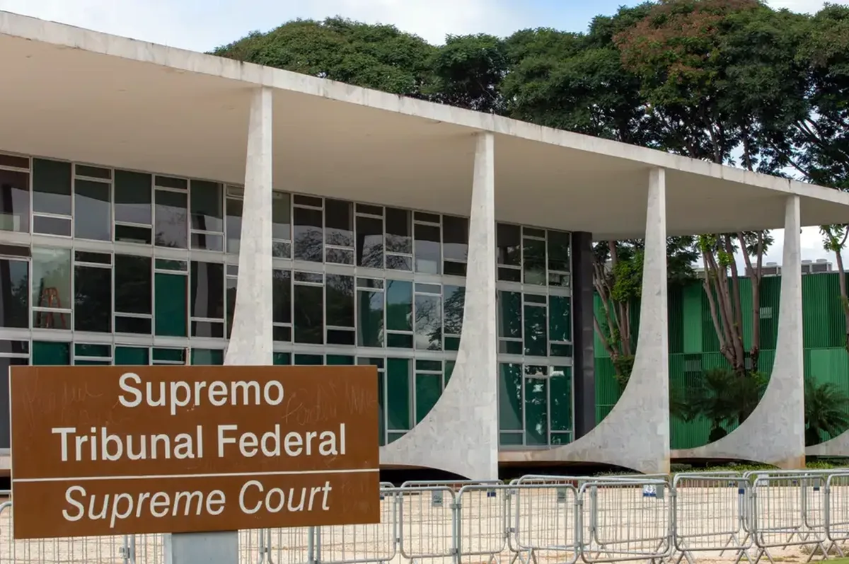 Kassio e Toffoli ficam fora de sessão do STF sobre caso Moraes