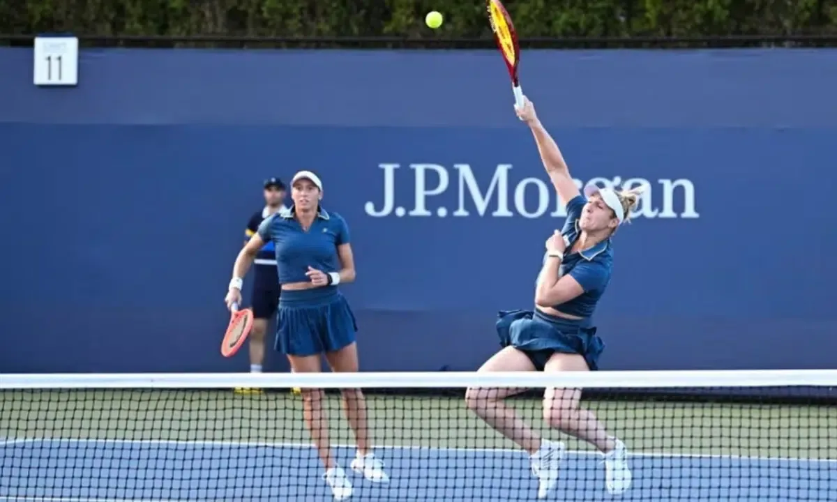 Stefani e Dabrowski superam reação e chegam às oitavas do US Open