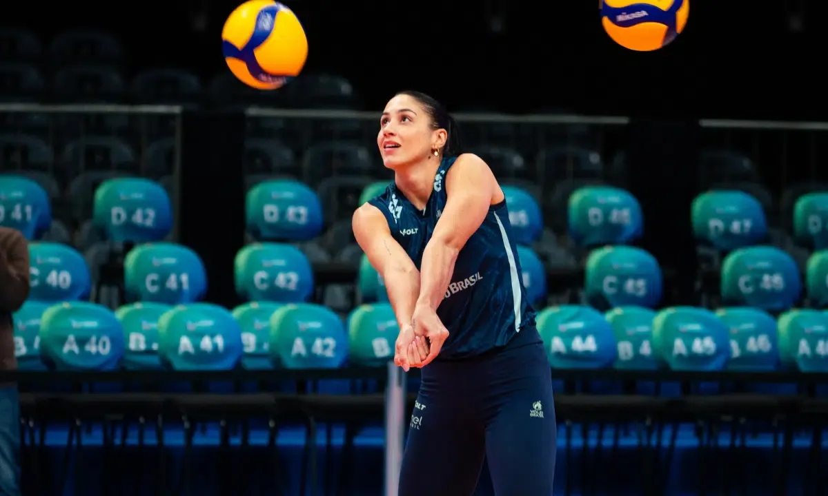 Vivian assume vaga na seleção principal antes do Sul-Americano