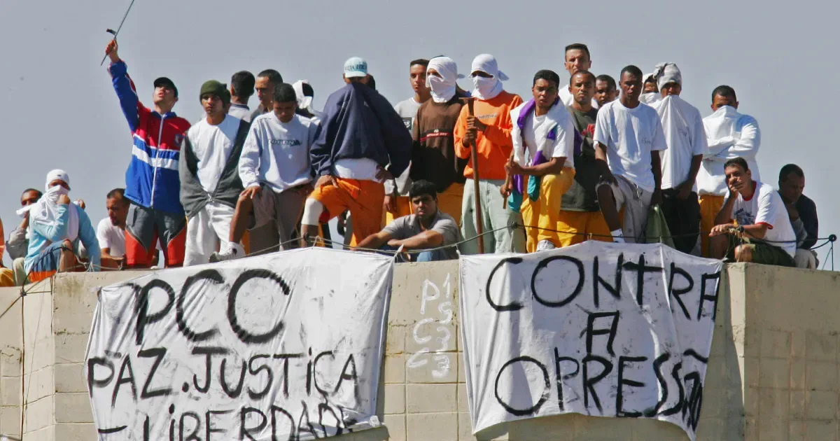 Líder do PCC é detido na Bolívia e levado ao Brasil