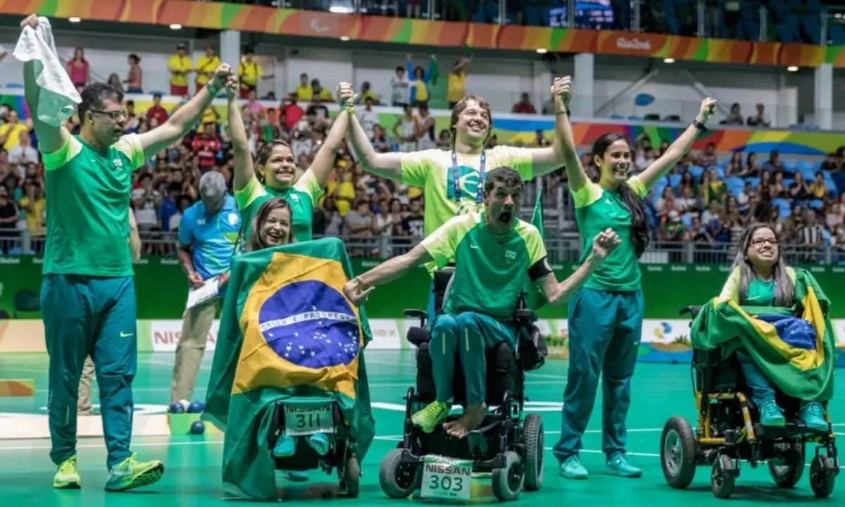 Alana, Bruna e Lauro iniciaram ciclos de medalhas no Rio-2016