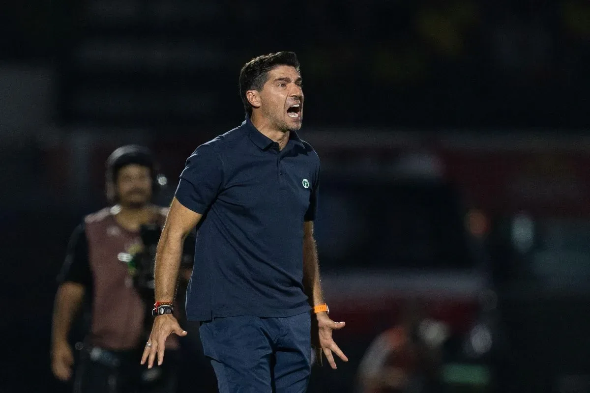 Palmeiras deixa a liderança, mas Abel mantém meta de buscar o título