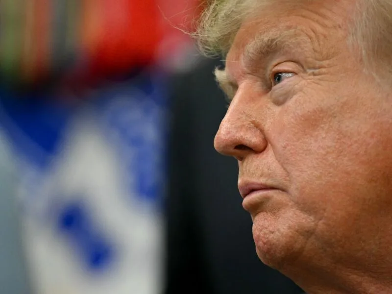 Trump amplia acordo para baixar preços de remédios do Medicaid