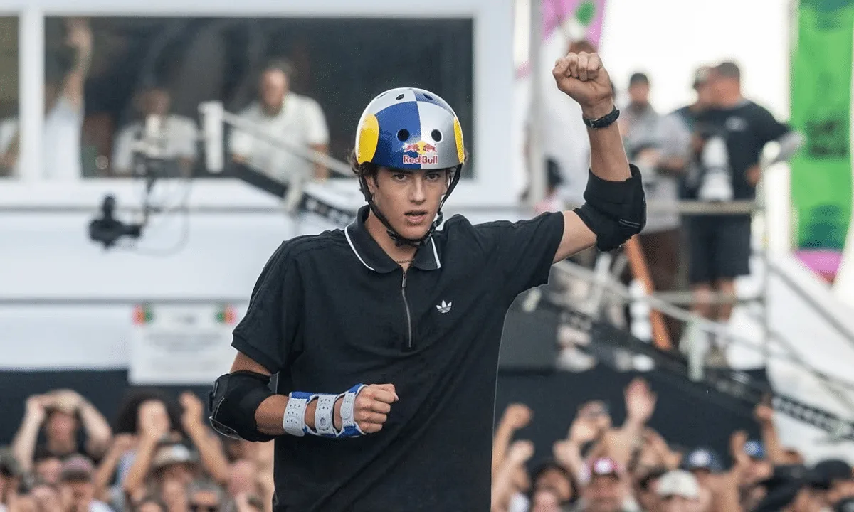 Brasil leva Augusto Akio, Kalani Konig e Gui Khury à final mundial