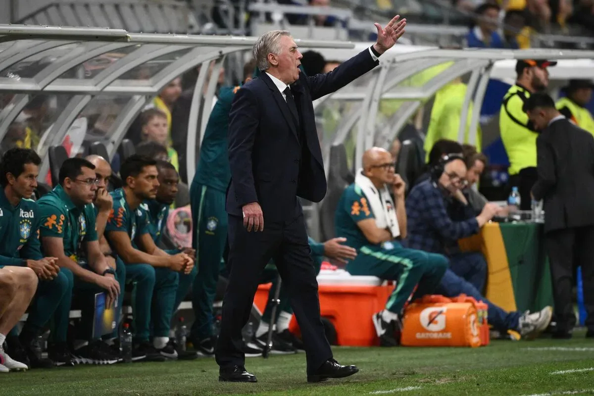 Brasil busca empate no fim, e Ancelotti anuncia mais testes contra a Austrália