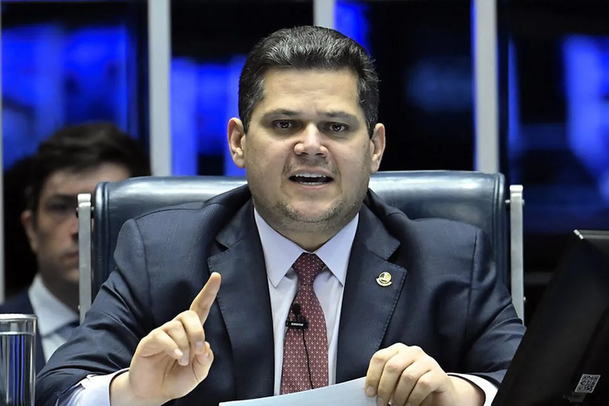 PEC da escala 6×1 pode ser votada pelo Senado na próxima semana