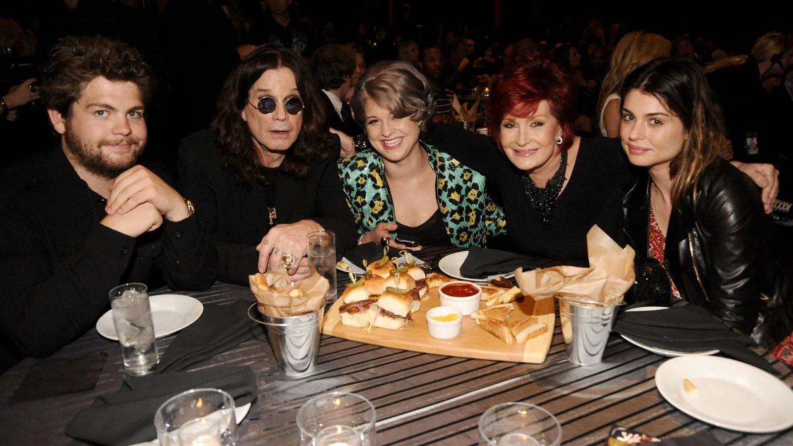 Kelly Osbourne descarta reconciliação com a irmã Aimee