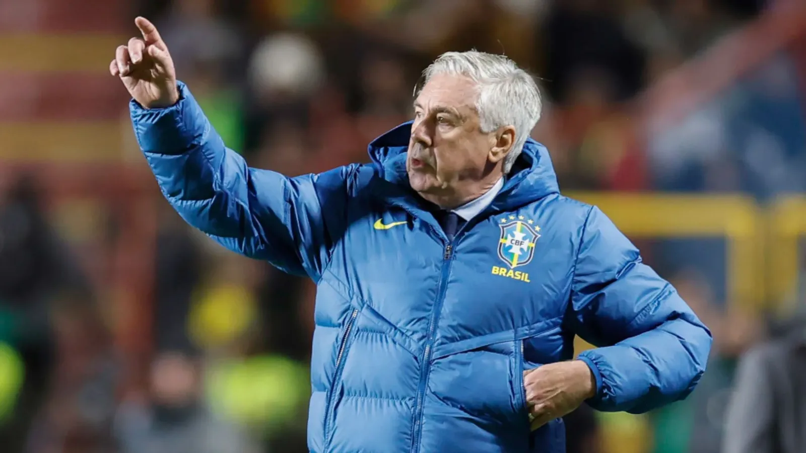 Ancelotti ocupa 12º lugar entre técnicos mais bem pagos do futebol