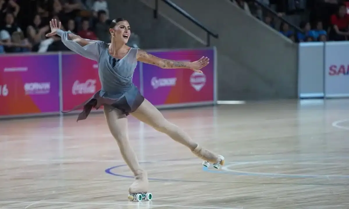 Gabriella Giraldi leva prata na patinação artística em Santa Fé
