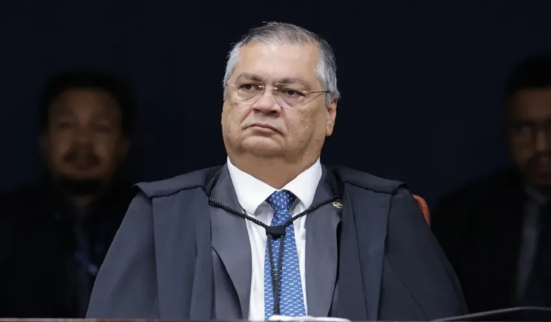 Dino manda ao TRE-DF denúncia do PSOL contra Bia Kicis