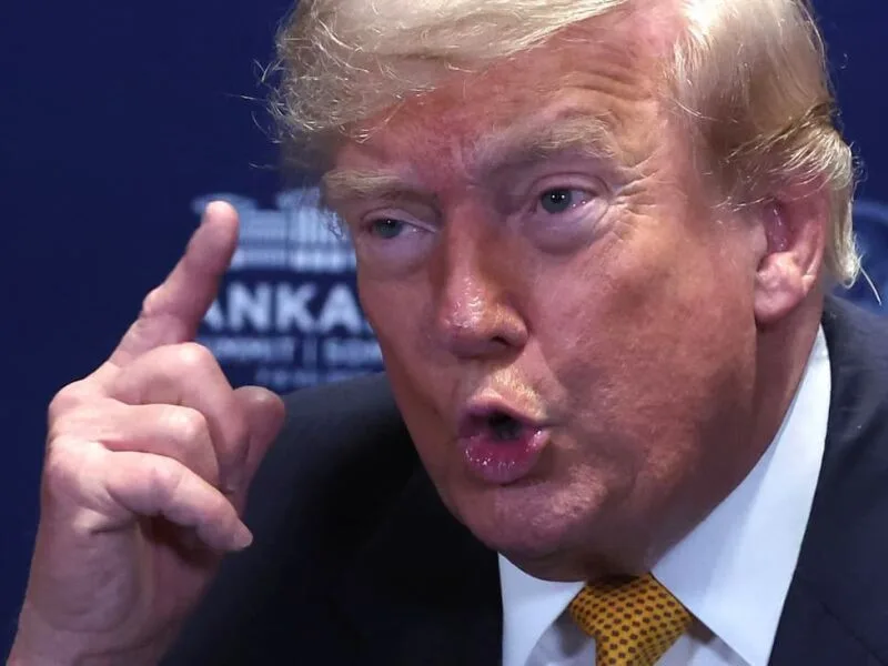 Canadá reage com tarifas enquanto Trump amplia medidas contra importações