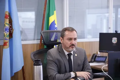 Pedido de vista interrompe análise sobre afastamento de diretores da PF