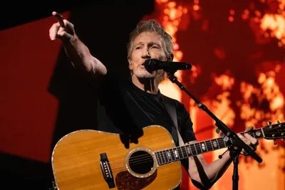 Roger Waters reage a comentário de Sharon Osbourne sobre sua morte