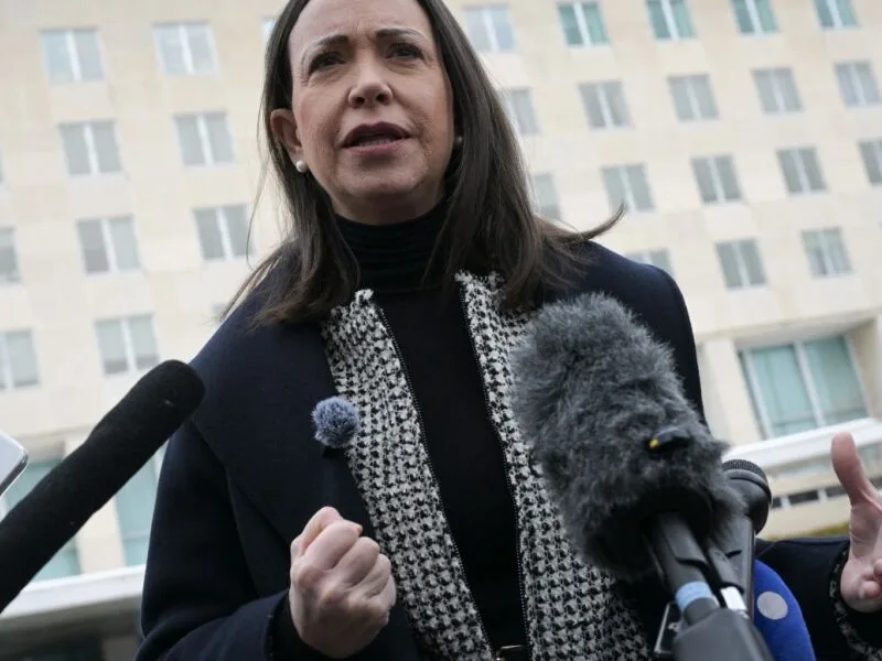 María Corina Machado acumula sete tentativas frustradas de voltar à Venezuela