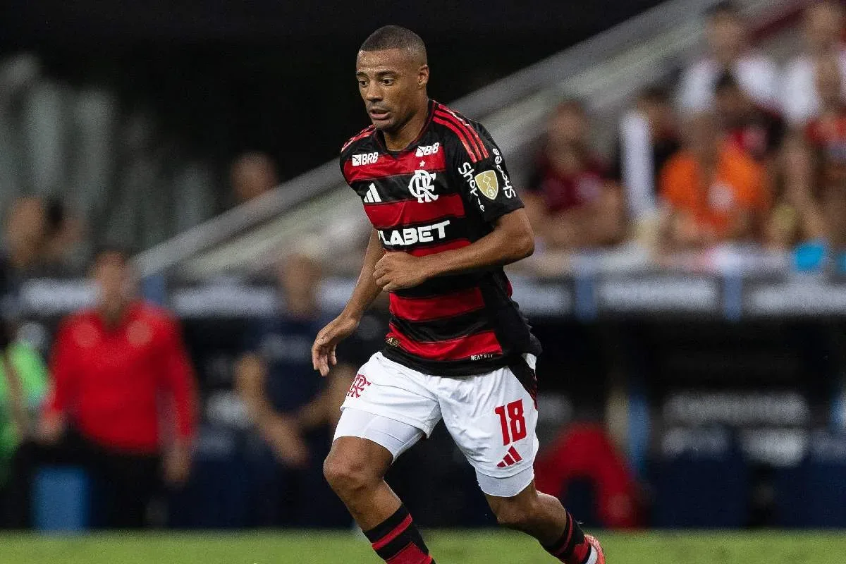 De la Cruz ganha espaço no Flamengo com desfalque de Arrascaeta