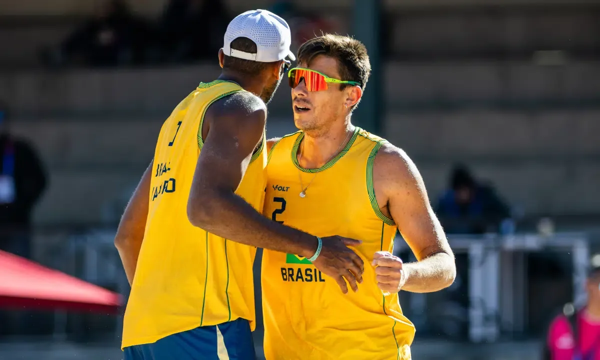 Evandro e Arthur vencem argentinos e vão às quartas em Santa Fe