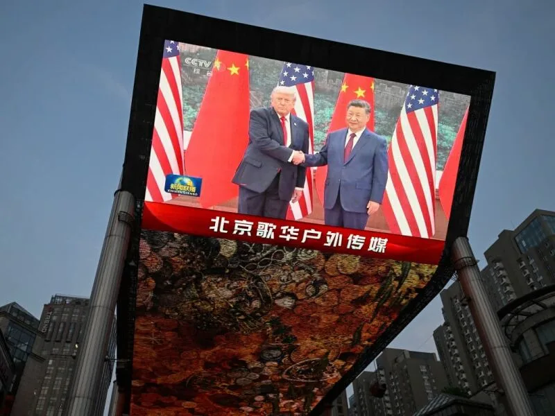 Trump e Xi chegam à cúpula com tarifas e terras raras em jogo