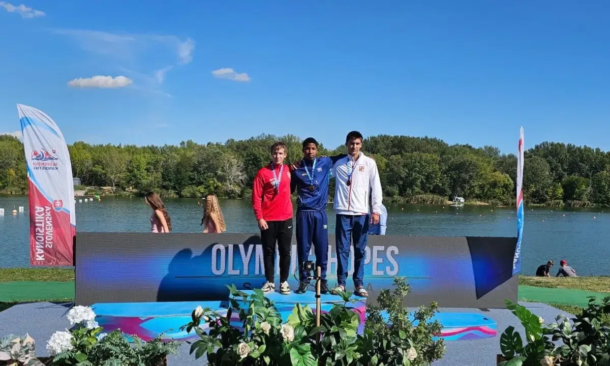 Brasil conquista seis medalhas no sábado do Olympic Hopes Regatta