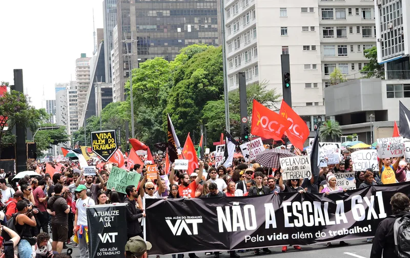 Guimarães diz que votação da escala 6×1 será mantida nesta semana