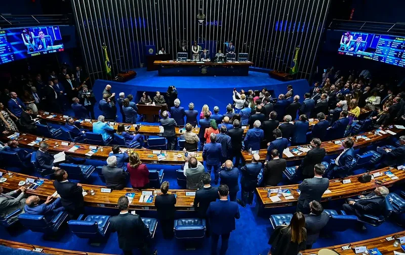 Senado deve votar fim da escala 6×1 em primeiro turno nesta quarta