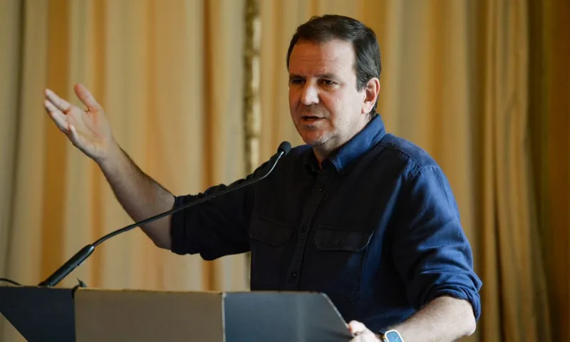 Eduardo Paes combina centro político, gestão e alianças no Rio