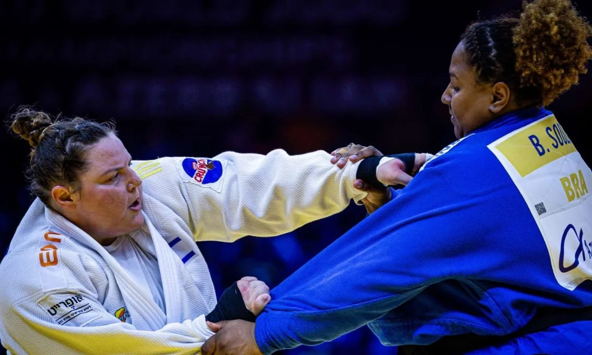 Bia Souza termina Mundial de Judô em sétimo após duas derrotas