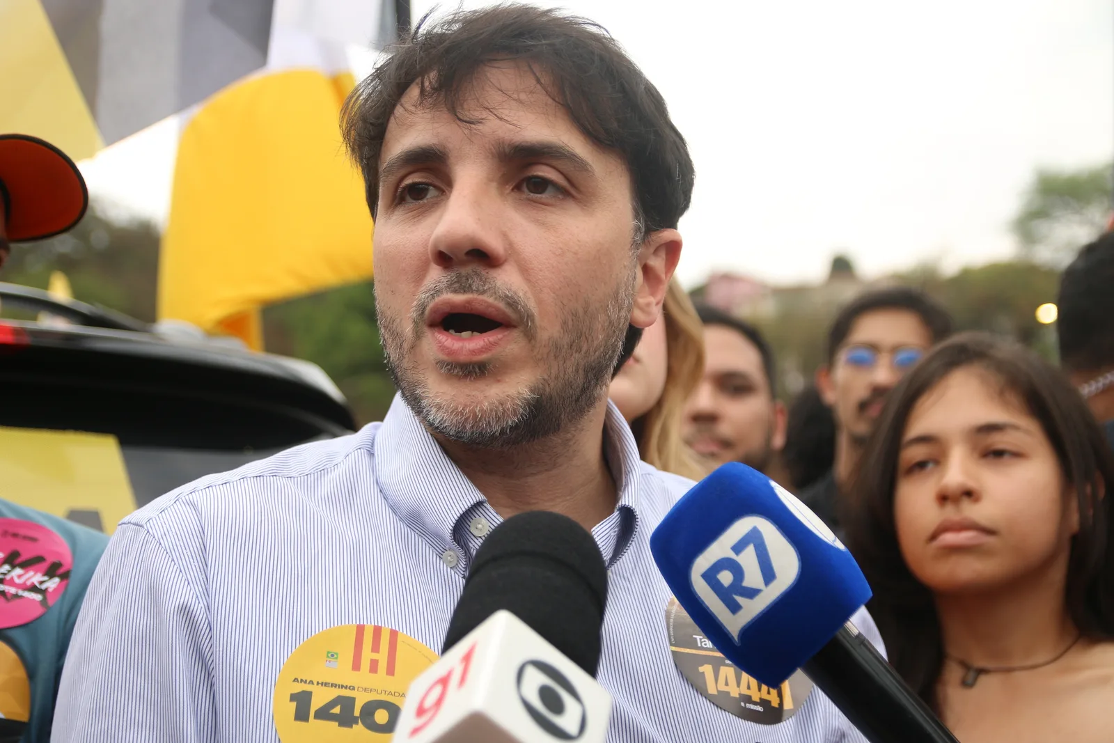 Renan Santos pede ao STF acesso a decisões de inquéritos sob sigilo