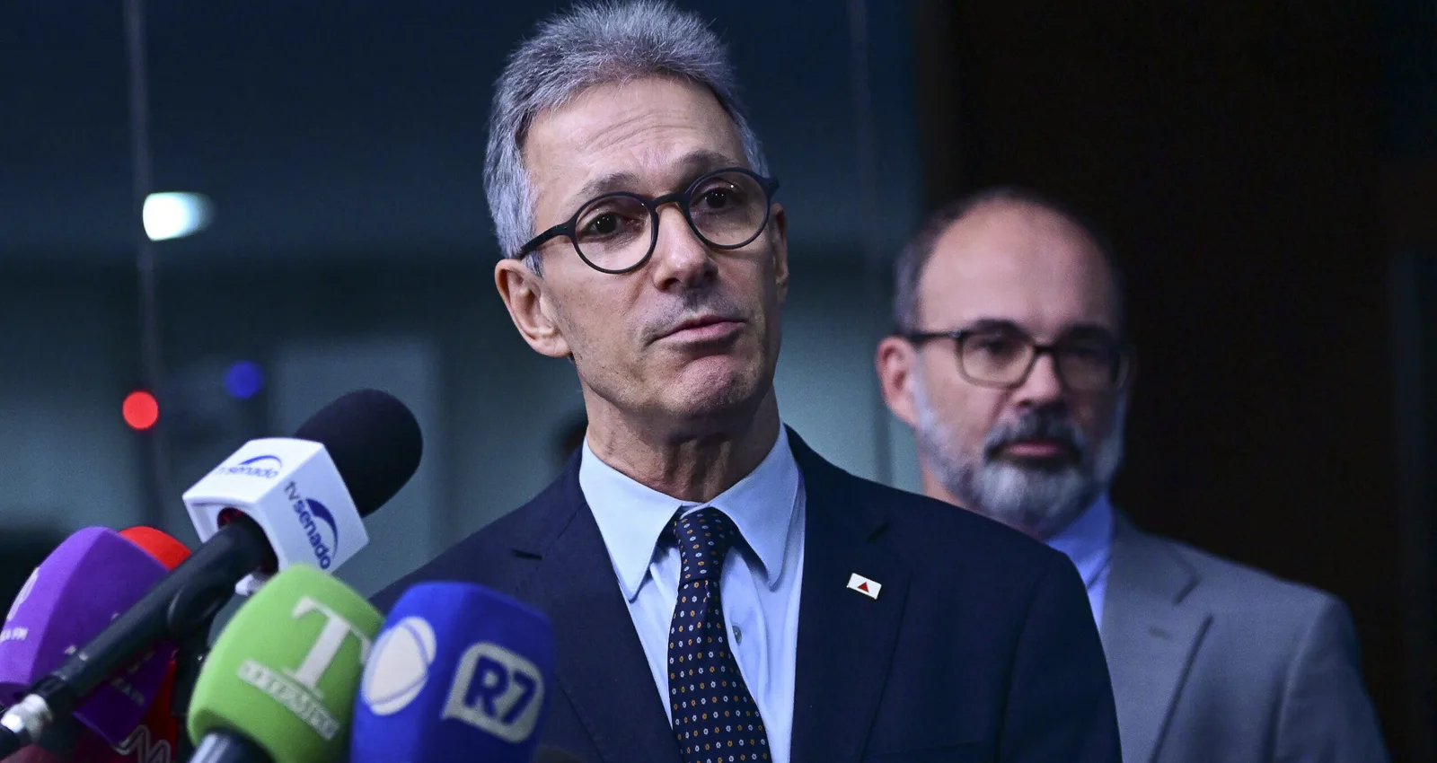 Candidatos divergem sobre sigilo em investigação do Banco Master