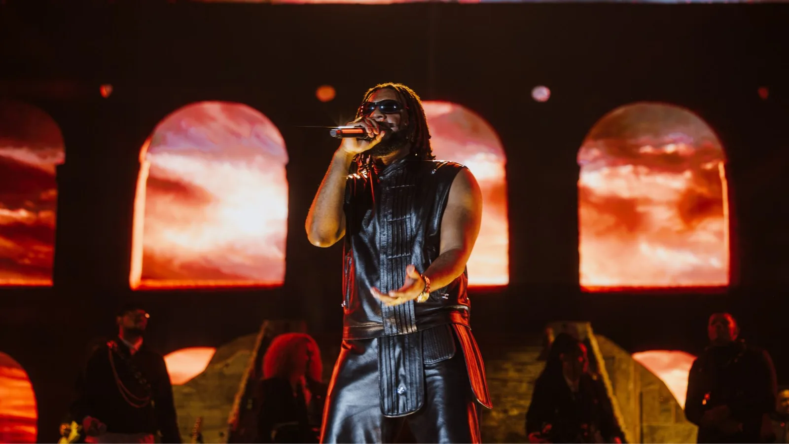 BK’ reúne 50 mil pessoas em show de estreia da turnê de ‘Castelos & Ruínas’
