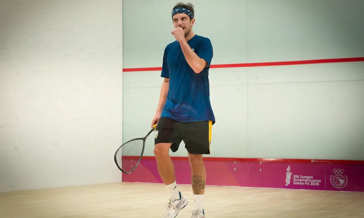 Brasil vence Peru e Paraguai e vai às semifinais do squash