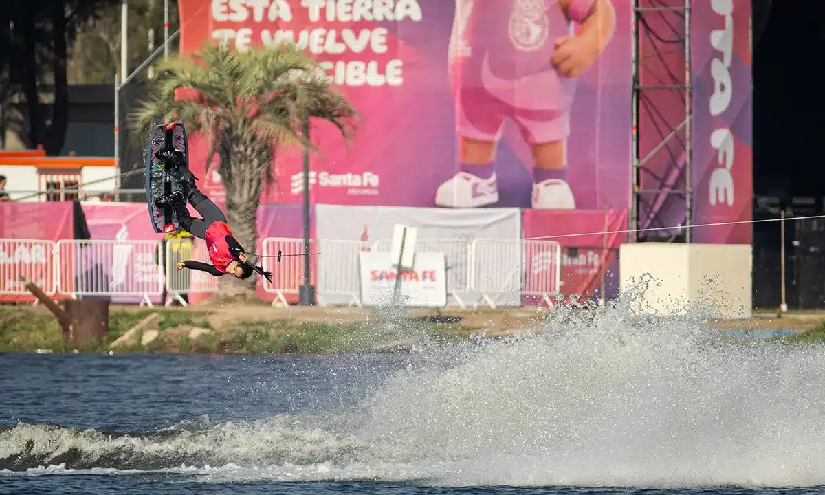 Brasileiros avançam no wakeboard e no longboard em Santa Fé
