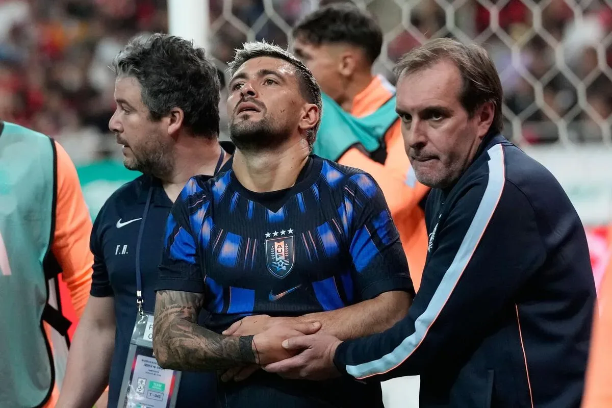Arrascaeta fratura o punho e fará cirurgia antes de voltar ao Flamengo