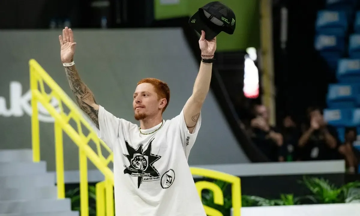 Giovanni Vianna fica em terceiro na etapa de Paris da SLS